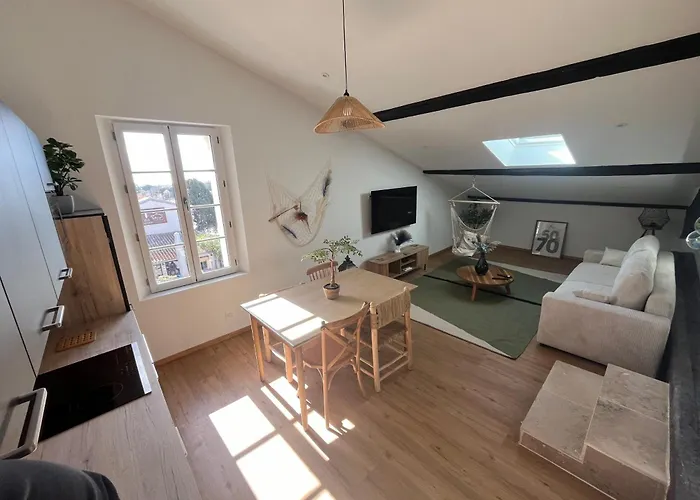 Louis Xiv, Le Somail. Ginestas