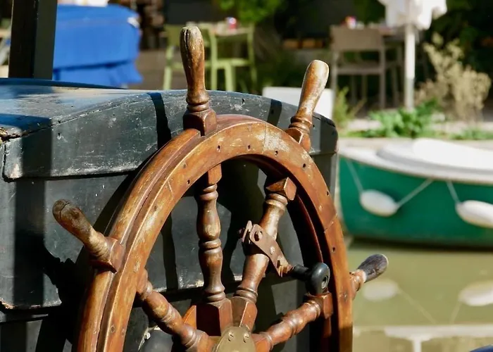 Louis Xiv, Le Somail. Apartman Ginestas